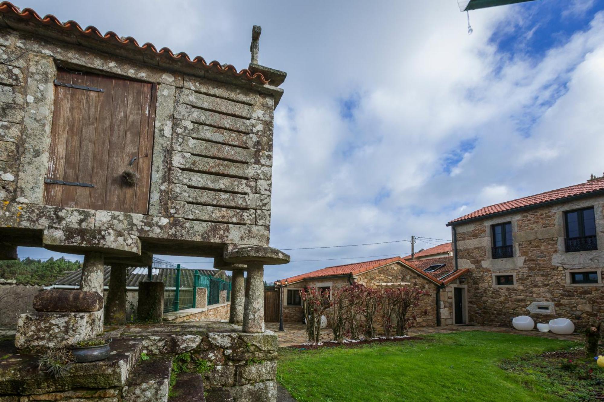 Hostal Casa de Lema Muxía Exterior foto
